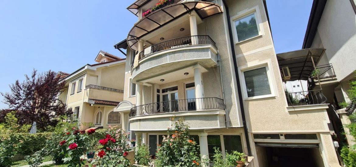 Vik House Apartment สโกเปีย ภายนอก รูปภาพ